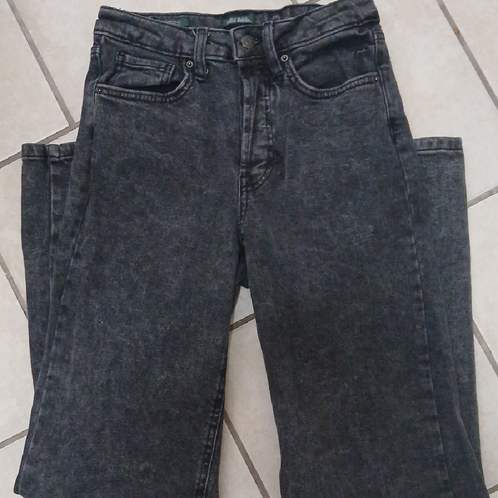 AMERICAN EAGLE Womens Size 6 Black Denim Straight Skinny Jeans